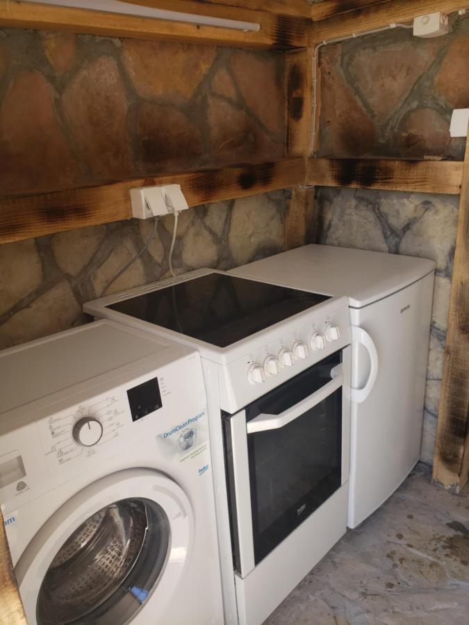 Vila Slankamenka Stari Slankamen Bagian luar foto